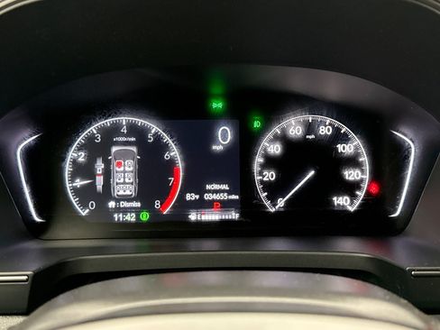 Used 2023 Honda Pilot TrailSport image 22