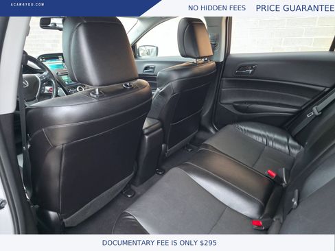 Used 2018 Acura ILX image 19