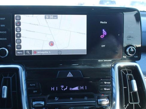 Used 2022 Kia Sorento SX image 21