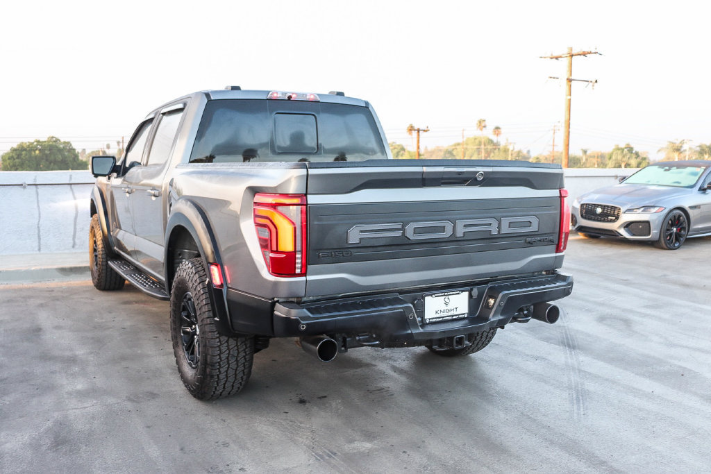 Used 2024 Ford F150 Raptor AWD/4WD image 7