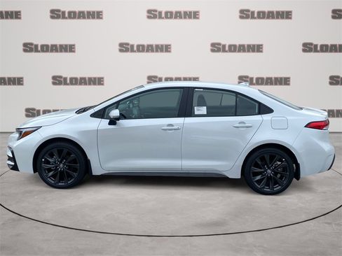 New 2026 Toyota Corolla SE image 2