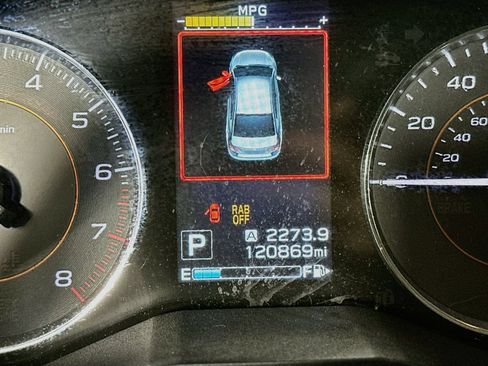 Used 2018 Subaru Crosstrek 2.0i Limited AWD/4WD image 12