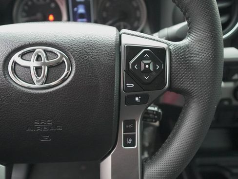 Certified 2022 Toyota Tacoma SR5 image 30