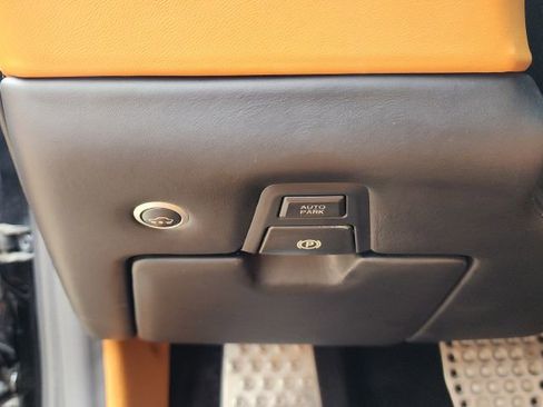 Used 2016 Ferrari FF image 19