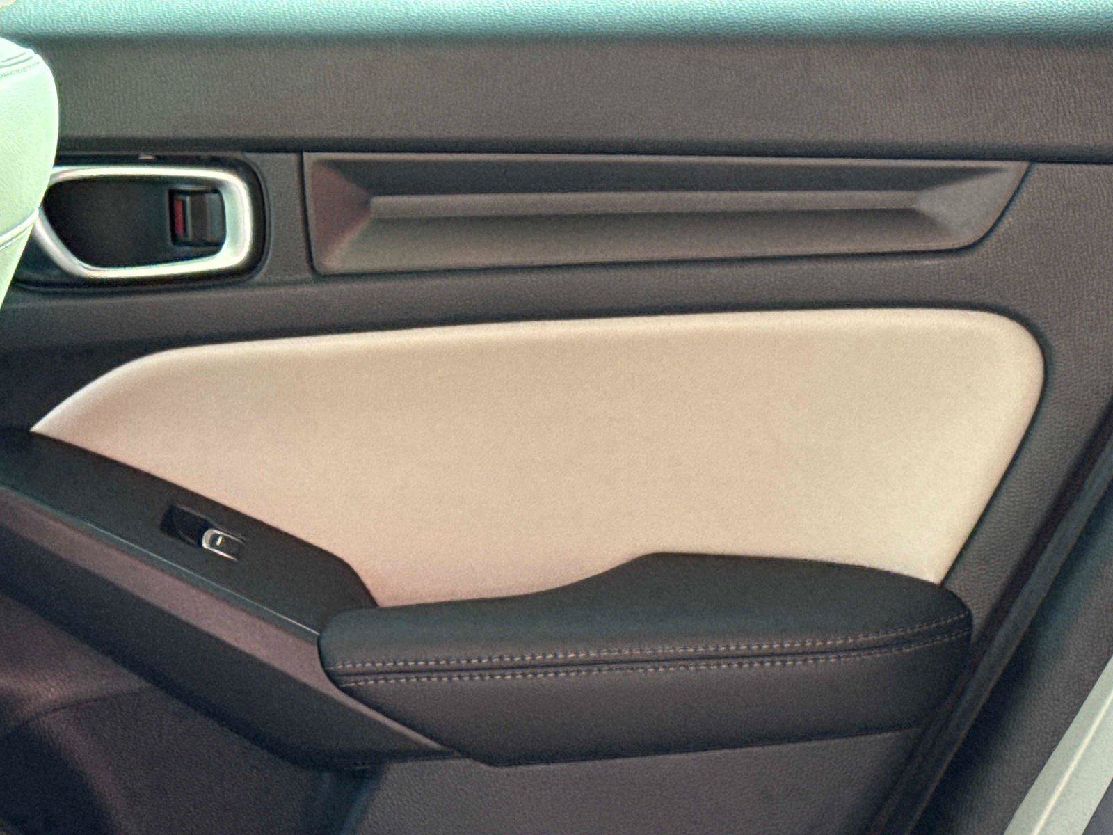 Certified 2024 Honda Civic EX-L image 14