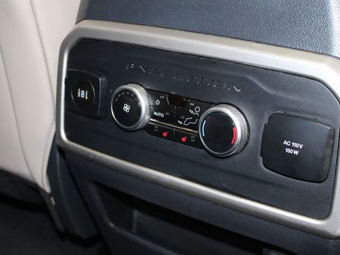 Used 2024 Ford Expedition Max Limited image 37