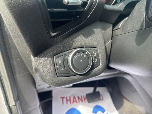 Used 2017 Ford Escape SE image 16