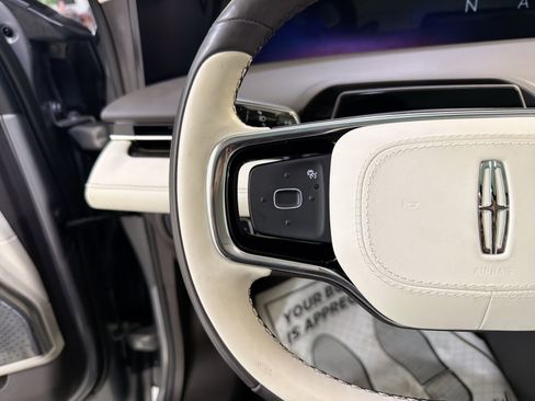 Certified 2024 Lincoln Nautilus Black Label w/ Jet Appearance Package (87T) image 14