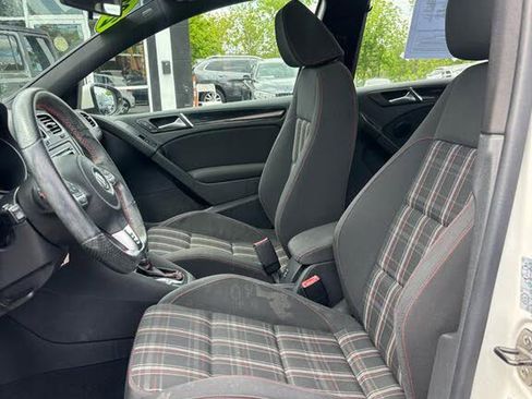 Used 2012 Volkswagen GTI Autobahn FWD image 8