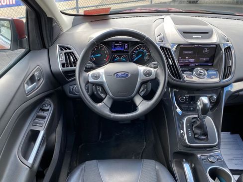 Used 2013 Ford Escape Titanium w/ Class II Trailer Tow Pkg AWD/4WD image 20
