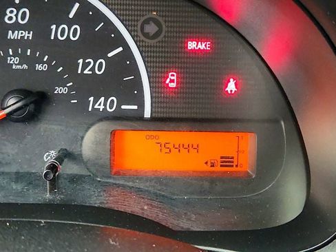 Used 2013 Nissan Versa S image 15