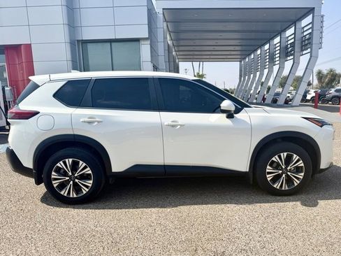 Certified 2023 Nissan Rogue SV image 8