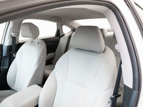 Certified 2024 Honda Accord LX image 14