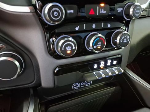 Used 2026 RAM 1500 Big Horn AWD/4WD image 14