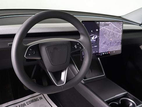 Used 2026 Tesla Model Y Long Range AWD/4WD image 27