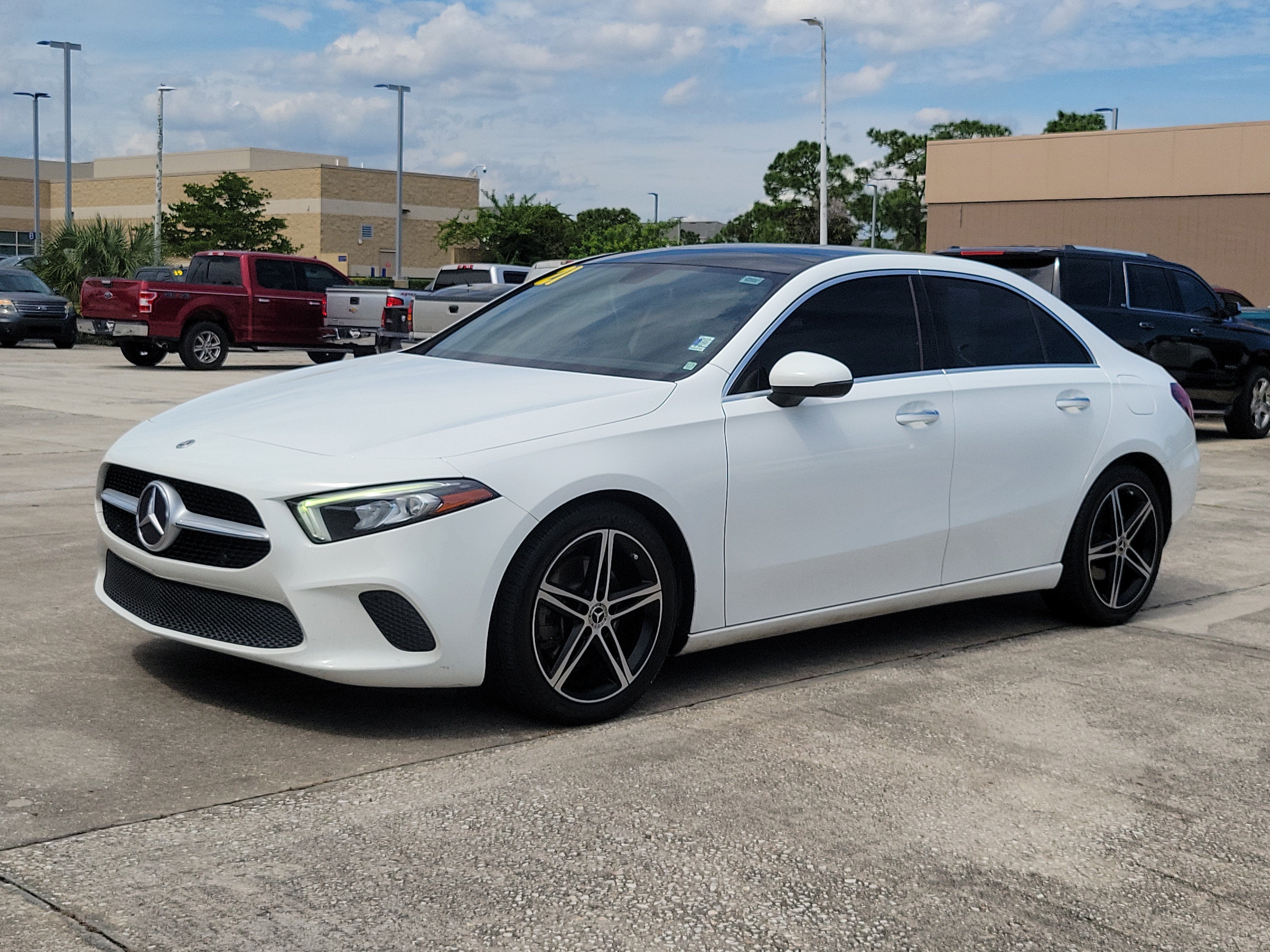 Used 2021 Mercedes-Benz A 220 image 2
