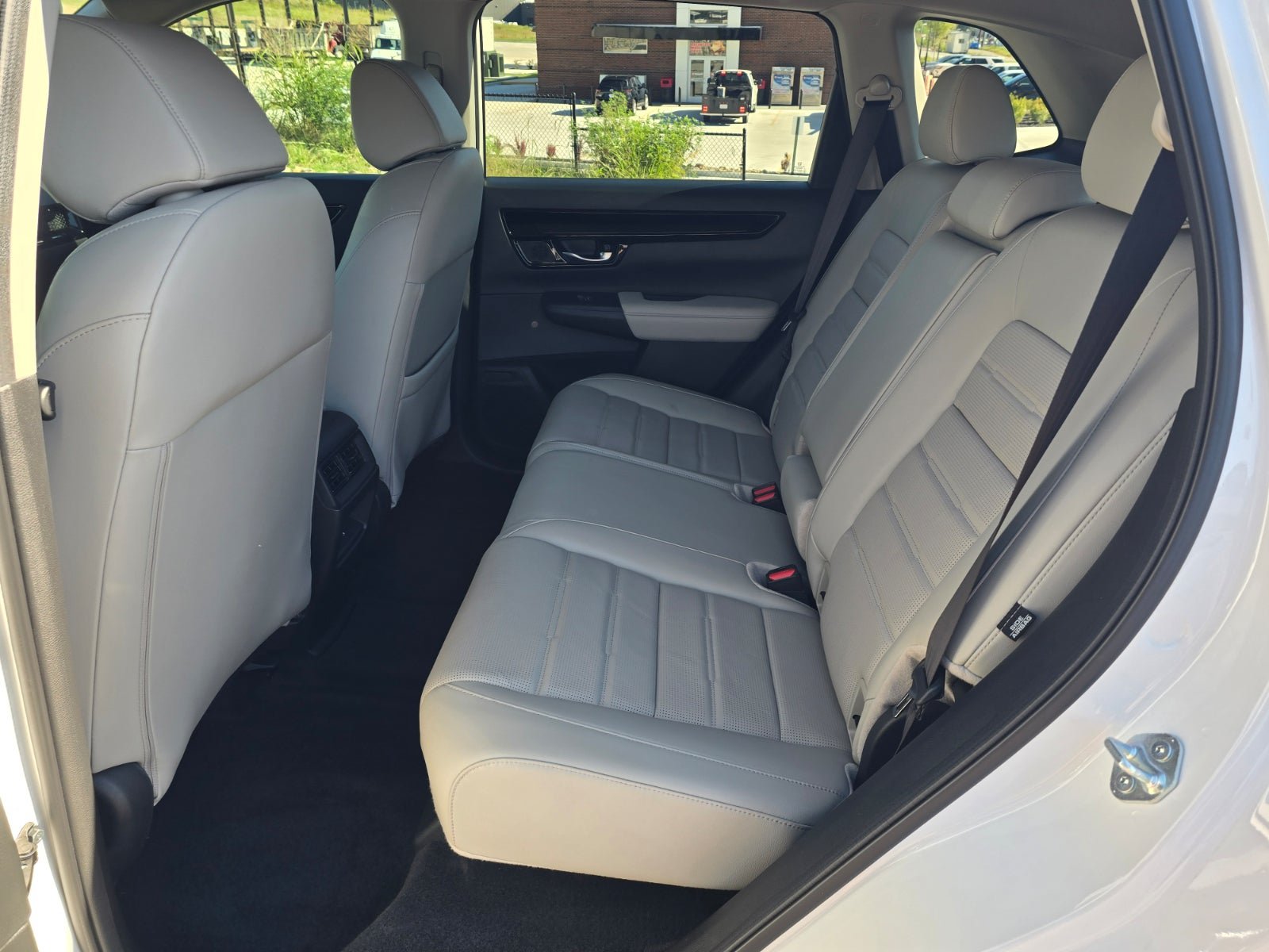 Used 2024 Honda CR-V EX-L image 10
