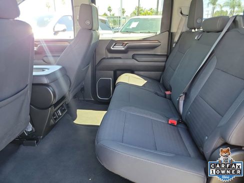 Used 2022 Chevrolet Silverado 1500 RST AWD/4WD image 11