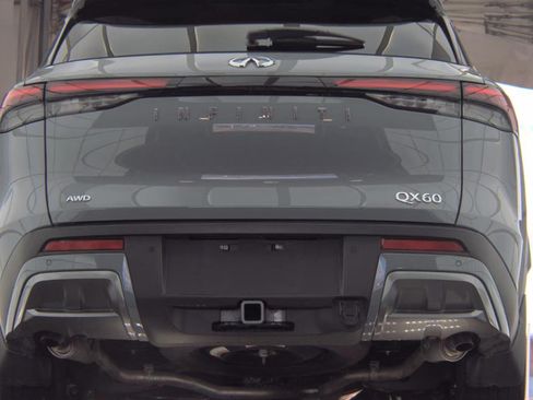 Certified 2025 INFINITI QX60 Sensory w/ Vision Package AWD/4WD image 7