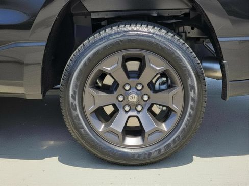 New 2026 RAM 1500 Express AWD/4WD image 8