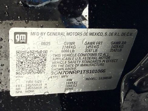 New 2026 Chevrolet Equinox EV LT image 38