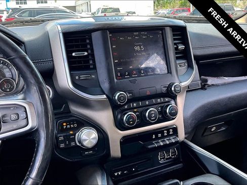 Used 2019 RAM 1500 Laramie AWD/4WD image 10