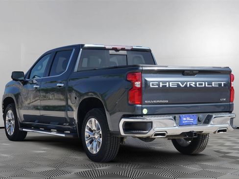 Used 2020 Chevrolet Silverado 1500 LTZ w/ LTZ Premium Package AWD/4WD image 6
