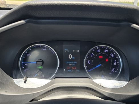 Certified 2021 Toyota RAV4 LE AWD/4WD image 26