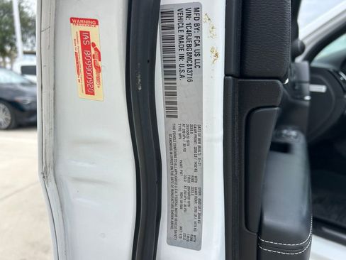 Used 2021 Jeep Grand Cherokee Limited w/ Quick Order Package 28K 80th image 10