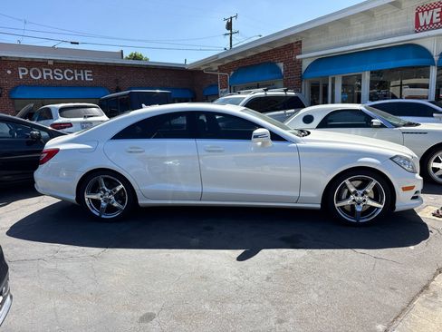 Used 2014 Mercedes-Benz CLS 550 image 4