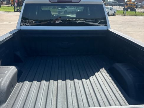 Used 2021 Chevrolet Silverado 2500 LTZ AWD/4WD image 16