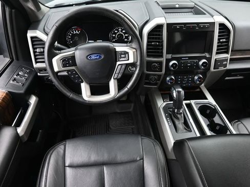 Used 2020 Ford F150 Lariat w/ Equipment Group 502A Luxury AWD/4WD image 14