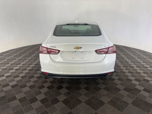 Used 2022 Chevrolet Malibu LT FWD image 6
