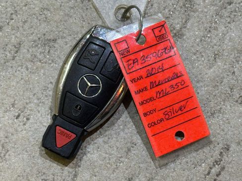 Used 2014 Mercedes-Benz ML 350 4MATIC image 33