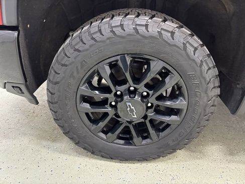 Used 2025 Chevrolet Silverado 3500 LTZ w/ Trail Boss Package AWD/4WD image 10