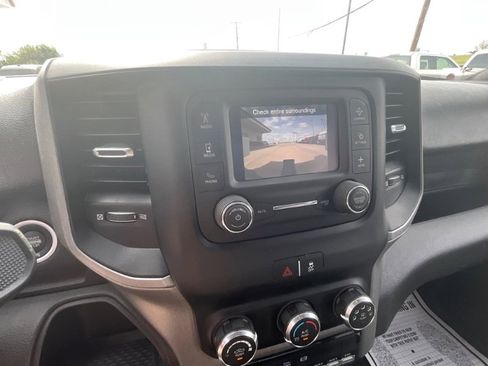 Used 2024 RAM 3500 Tradesman w/ Chrome Appearance Group AWD/4WD image 13