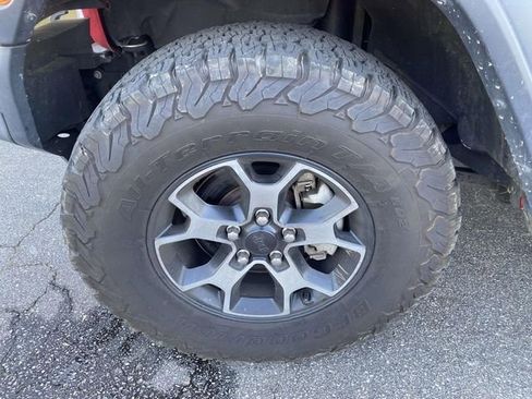 Used 2018 Jeep Wrangler Unlimited Sport S image 4