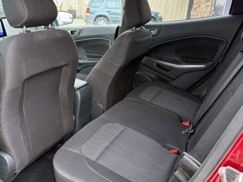 Used 2020 Ford EcoSport SE w/ SE Convenience Package image 14