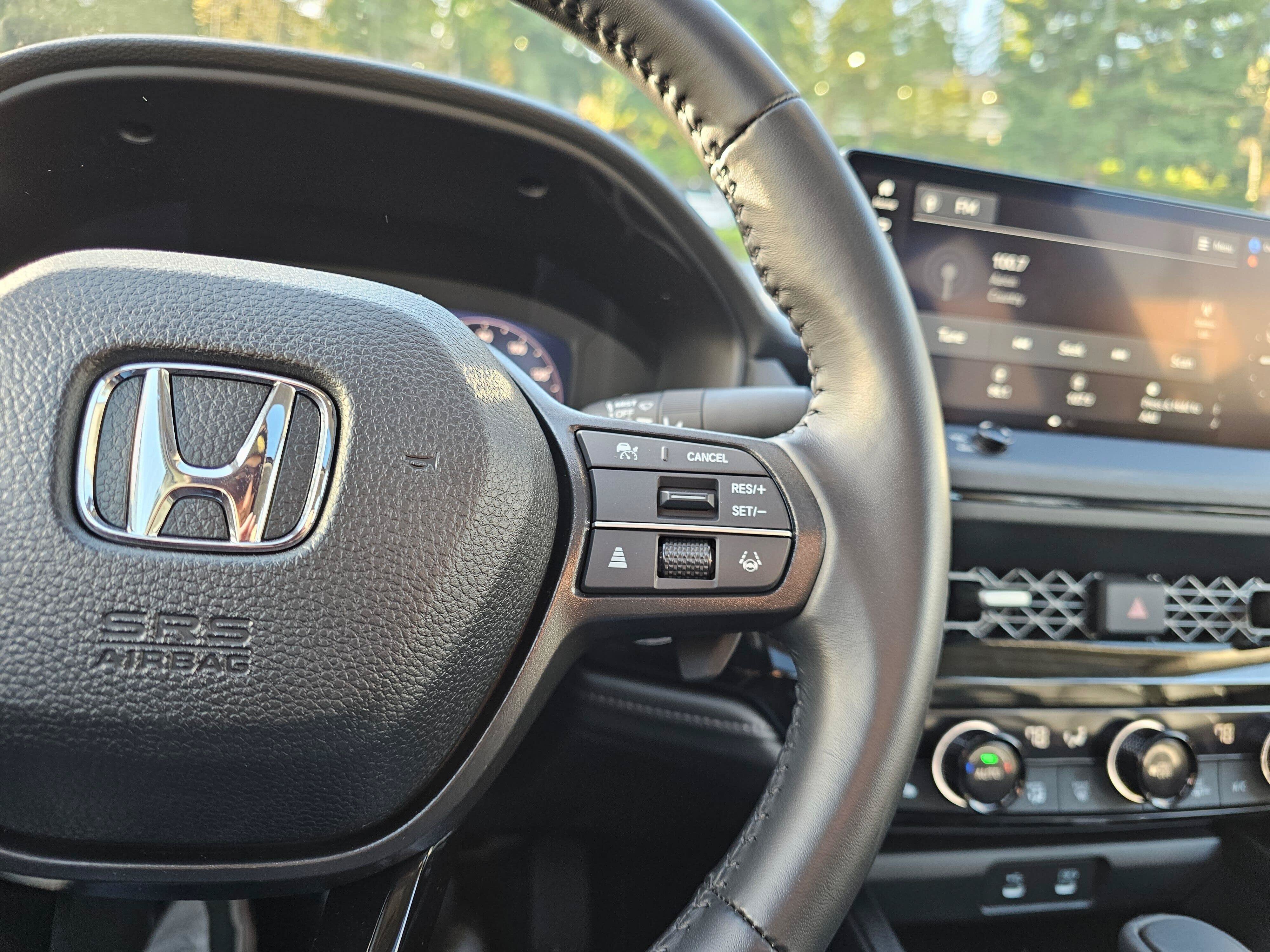 Used 2025 Honda Accord EX-L image 34
