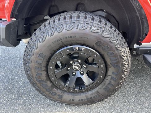 Used 2025 Ford Bronco Stroppe Edition AWD/4WD image 14