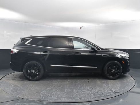 Used 2023 Buick Enclave Essence w/ Experience Buick Package image 11