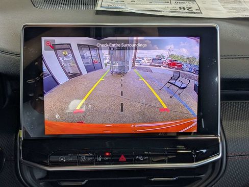 New 2026 Jeep Compass Trailhawk w/ Sun, Sound & Navigation Group AWD/4WD image 35