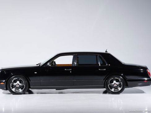 Used 2005 Bentley Arnage RL image 9