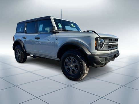 New 2026 Ford Bronco Big Bend image 2