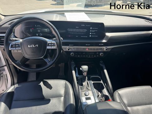 Certified 2024 Kia Telluride S w/ S Sunroof Package FWD image 15