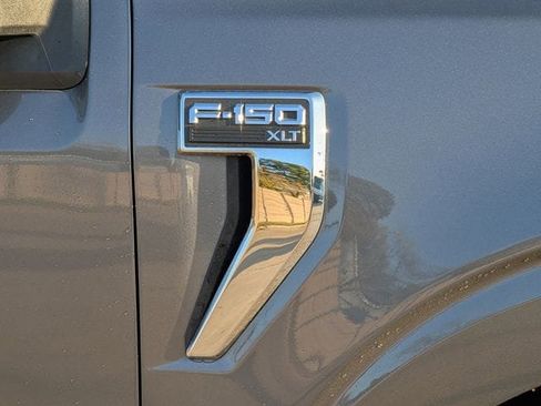 Used 2021 Ford F150 XLT image 10