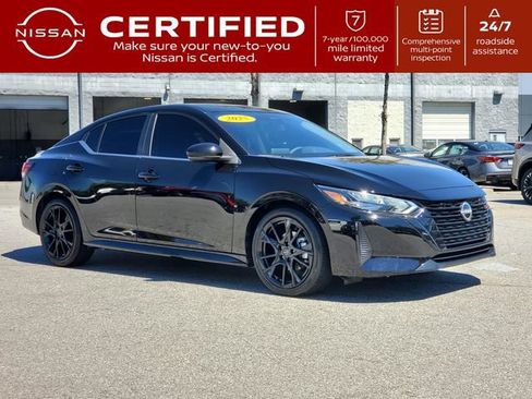 Certified 2025 Nissan Sentra SR w/ Midnight Edition FWD image 1