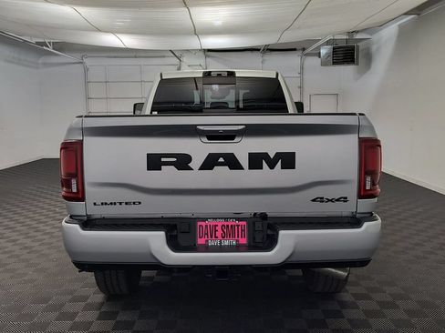 Used 2026 RAM 3500 Limited AWD/4WD image 10