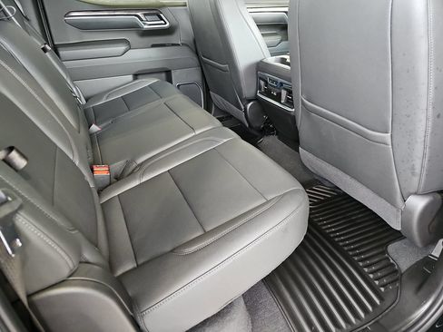 Certified 2025 Chevrolet Silverado 1500 LTZ w/ LTZ Premium Package AWD/4WD image 14