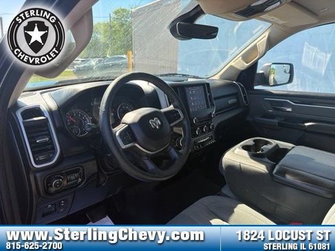Used 2019 RAM 1500 Big Horn AWD/4WD image 10